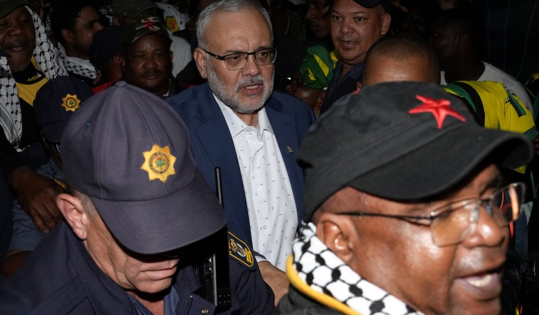New: South African Government Releases Terrifyingly Chilling Statement on Fleeing White Afrikaners 