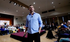 We Might Know What the Feds Are Seeking in Eric Swalwell's Seized Devices