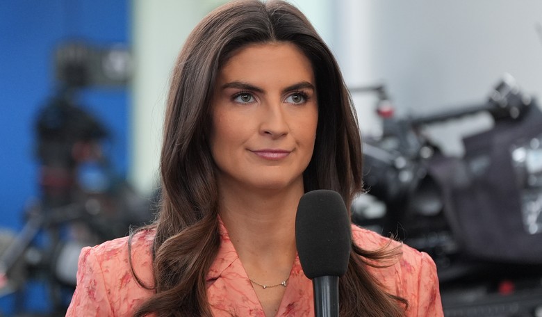 JD Vance Shuts Down Kaitlan Collins After She Asks Cringeworthy Question About Slain Airman