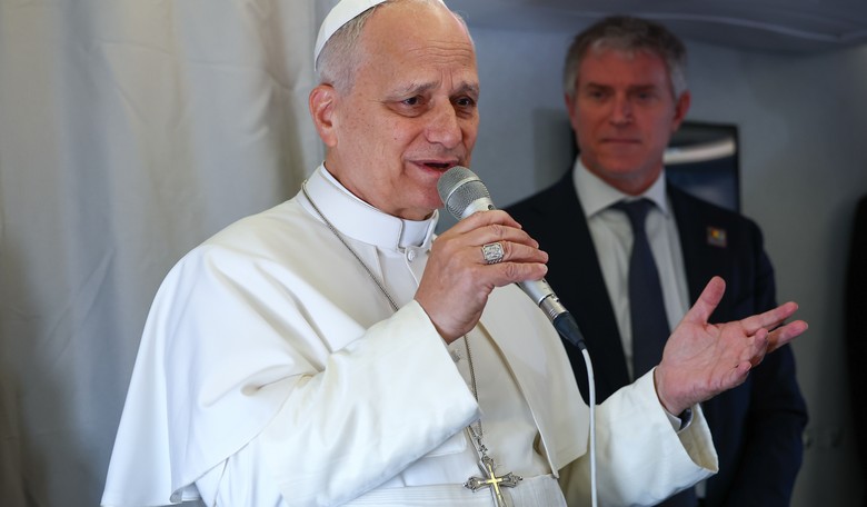 The Media Exploit the Pope As Trump's Public Enemy No. 1