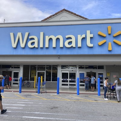 Elderly Man Killed at Norfolk Walmart for Calling Out Rude Teen