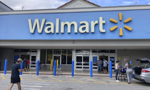 Elderly Man Killed at Norfolk Walmart for Calling Out Rude Teen