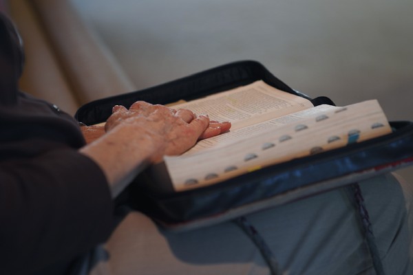 A Quick Bible Study Vol. 319: What the Bible Says About Holding Grudges