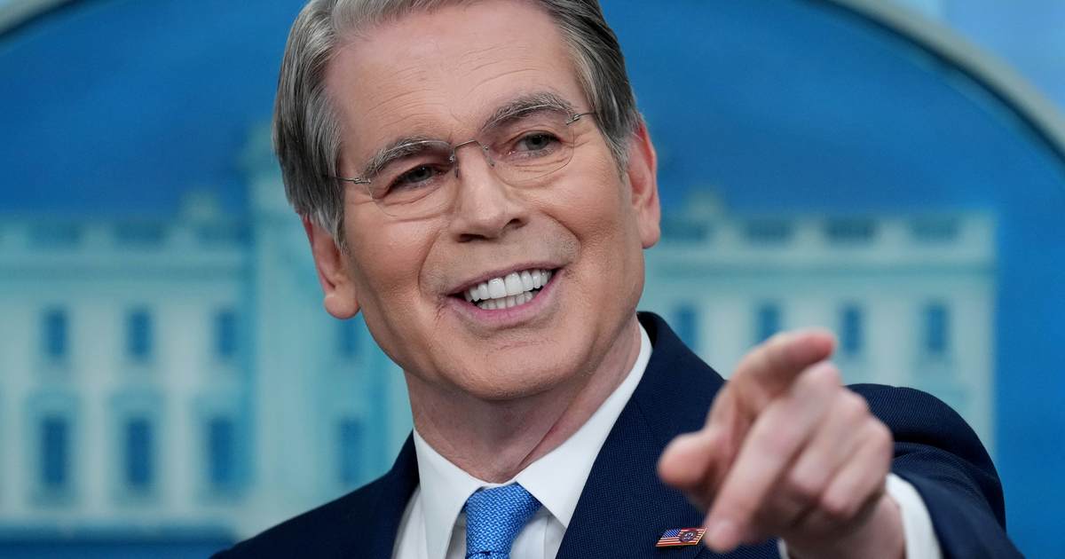 townhall.com - Dmitri Bolt - Scott Bessent Makes the Economic Case for Mass Deportations