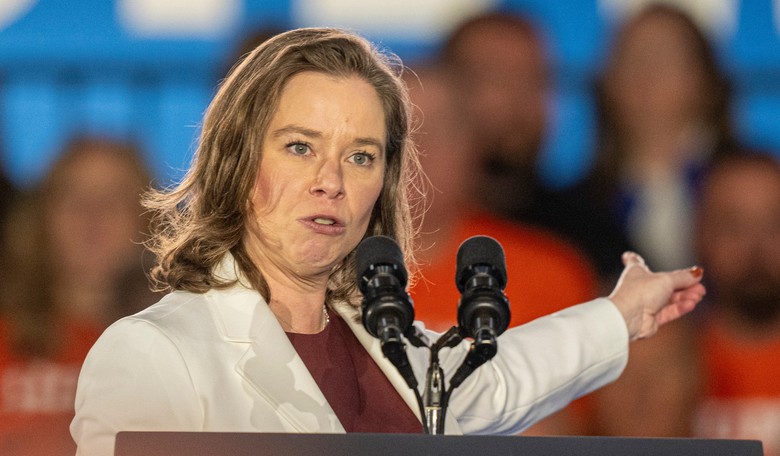  Is This the Real Reason Why Wisconsin's Dem Gubernatorial Candidate Just Fired Her Campaign Manager?