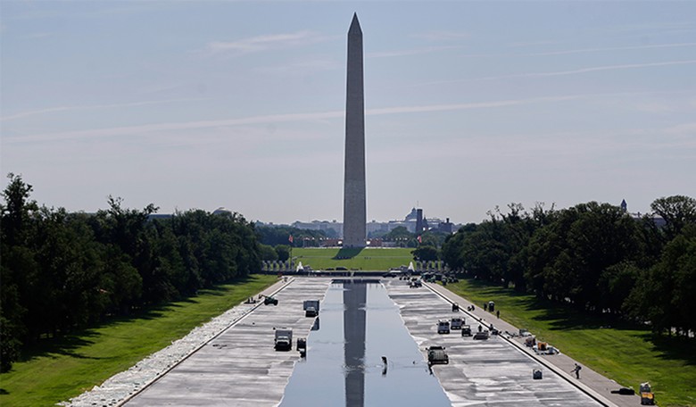 Doug Burgum Embarrasses CNN's Dana Bash Over Reflecting Pool Vandal