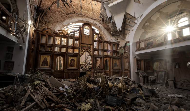 Ukrainian War Remakes War