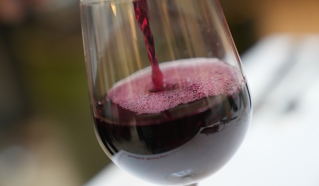A Quick Bible Study Vol. 323: What the Bible Says About Drinking Wine and Alcohol