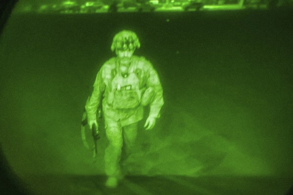 Let's Not Overreact to Generals Getting Fired