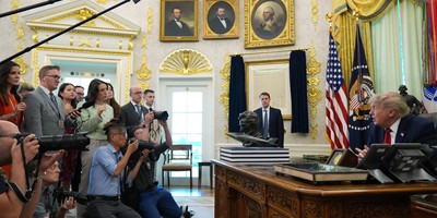 Media Just Earned Low Marks From Americans, and a Question to Trump on KS Rally Reshuffle Seals It