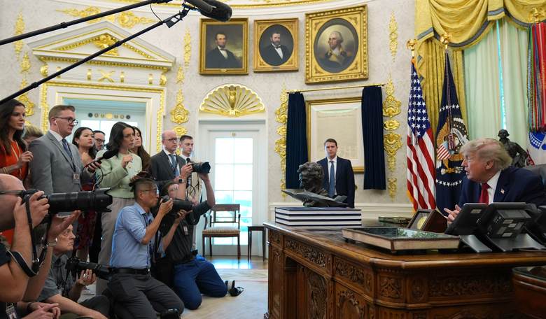 Media Just Earned Low Marks From Americans, and a Question to Trump on KS Rally Reshuffle Seals It