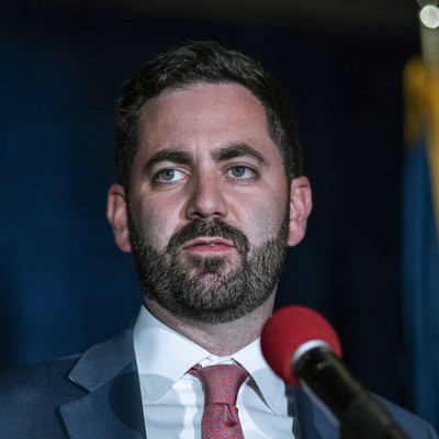 This Vulnerable House GOP Member Has Found an Unlikely Ally 