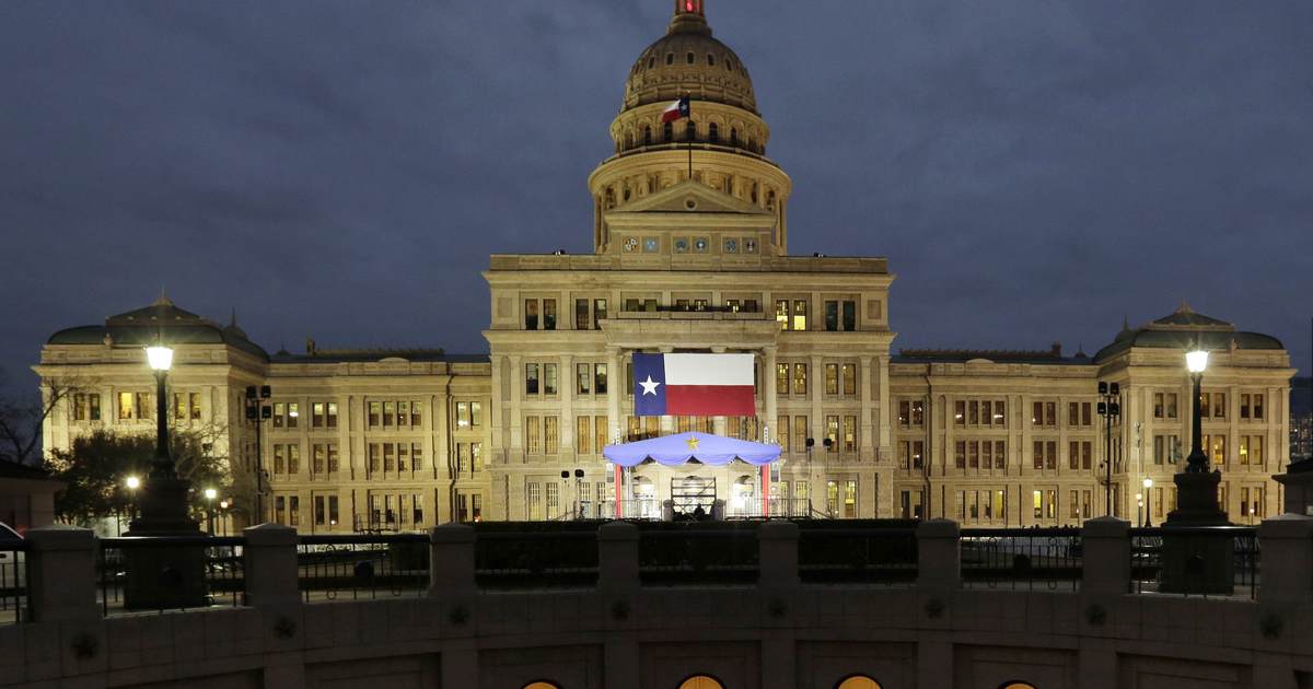 Texas Bureaucracy Bans Hemp-Derived THC Products