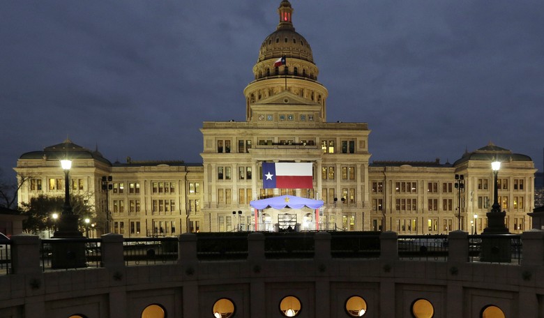 Texas Bureaucracy Bans Hemp-Derived THC Products