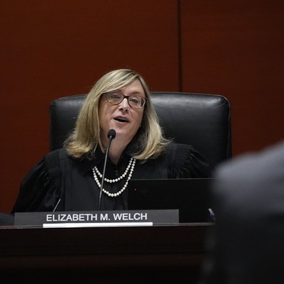 A Michigan's Supreme Court Justice Argued That Chimpanzees Have the Same Rights As Humans