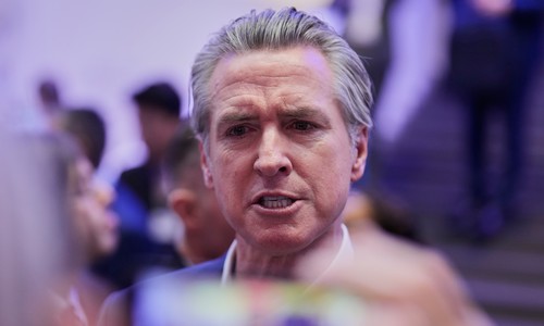 California Passes Insane New 'GTFO' Law Blacklisting Anyone Who Worked for ICE