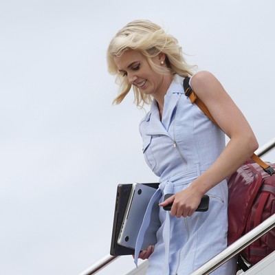 Here's the Tweet That Best Captures This Scummy, Weird Media Obsession With a Top Trump Aide