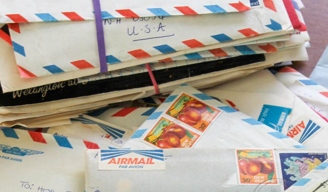 Gen Z Is Handwriting Letters — and the Rest of Us Should, Too