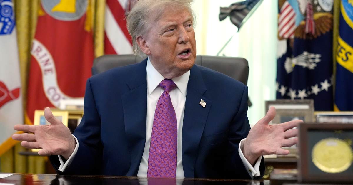 Hot Takes: Dems' Meltdown Over Trump 'Lake Ontario' Rename Shows How Unserious They Are