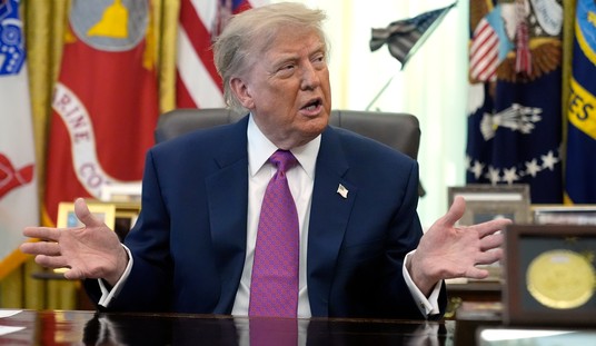 Trump Signs Order to Rename Lake Ontario to Lake America
