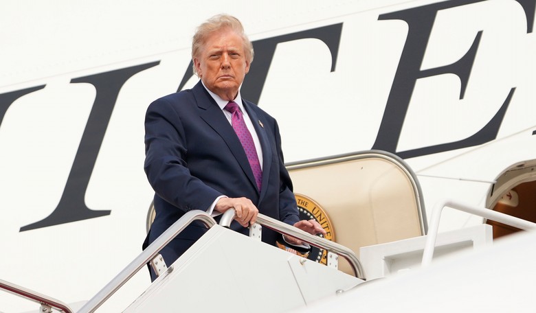 Trump Switched Planes, So of Course Netflix Had to Make a Movie About It
