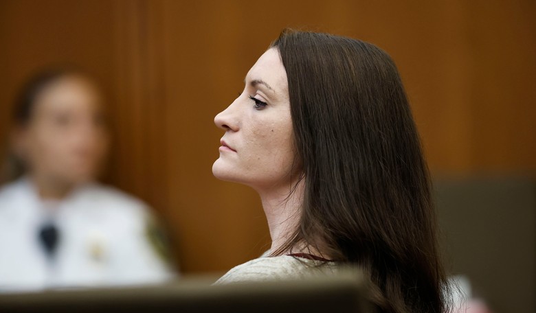 A Crazed Lindsay Clancy Fan Just Found Out the Hard Way You Don’t Mess With Jurors