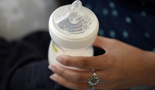 Watchdog Finds Infant Formula Maker Overstated Claims That Echo MAHA Concerns