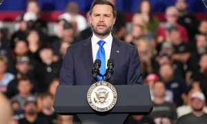 JD Vance Has a Simple Midterm Pitch: It's Common-Sense vs Crazy