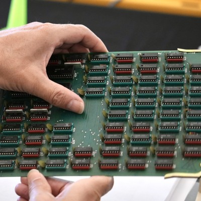 As AI Erases Entry-Level Jobs, the Middle East’s Private Sector Is Hiring Its Youth