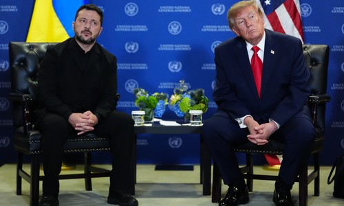 Trump Cites 25,000 One-Month Death Toll, Pushes New Ukraine-Russia Deal