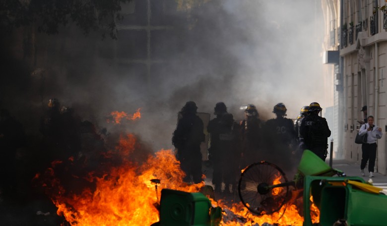  France on Fire: 'Mostly Peaceful' Student Protest Hits the Suburbs France Imported