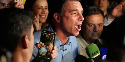 Make Brazil Great Again: Bolsonaro Tops Lula