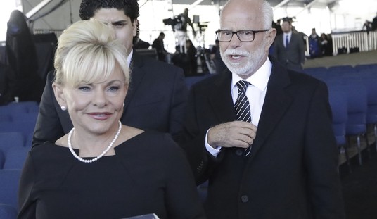 Jim Bakker, PTL Founder, Scandal-Plagued Televangelist Dies at 86