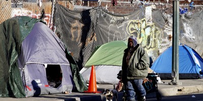 Millions Are Fleeing Blue States, and It’s Not for the Sunshine