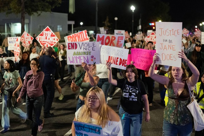 Sensing Midterm Blood in the Water, the Hibernating Woke Left Is Waking Up