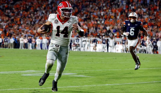 'Between the Hoses': 40 Years After Auburn Soaked Georgia Fans in a Bitter Defeat