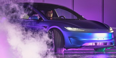 The Reactions to the Flying Tesla Roadster Have Been Gold