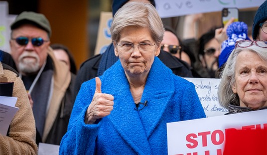 Liz Warren Rushes to Troy Jackson's Defense After 'Shut Up' Moment and Just Makes It Worse