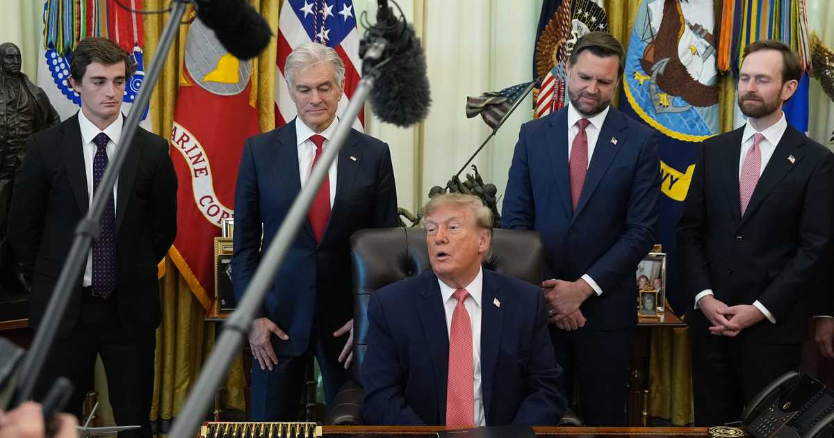 Trump Puts Bounty on Government Fraud With New Whistleblower Reward Program