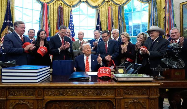 'A Great Victory for the American People': Trump Signs Consolidated Appropriations Act Into Law