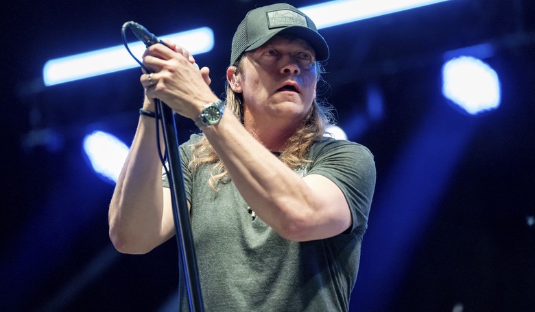 3 Doors Down Frontman Brad Arnold Has Died After a Battle With Cancer
