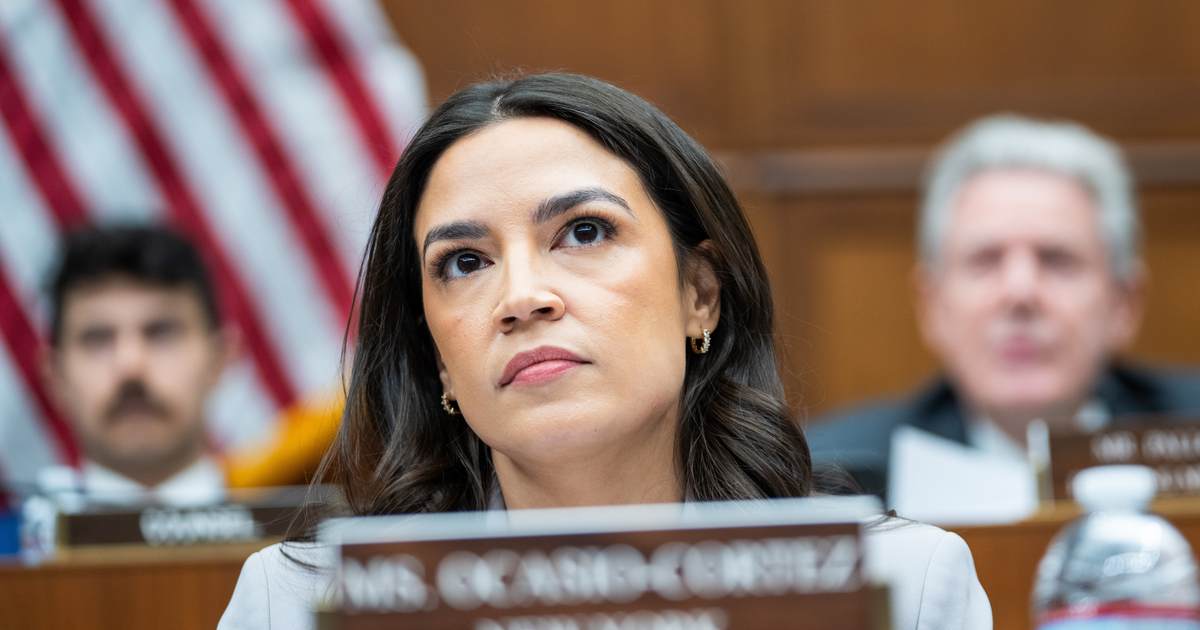 Democrats Make Fools of Themselves on the World Stage