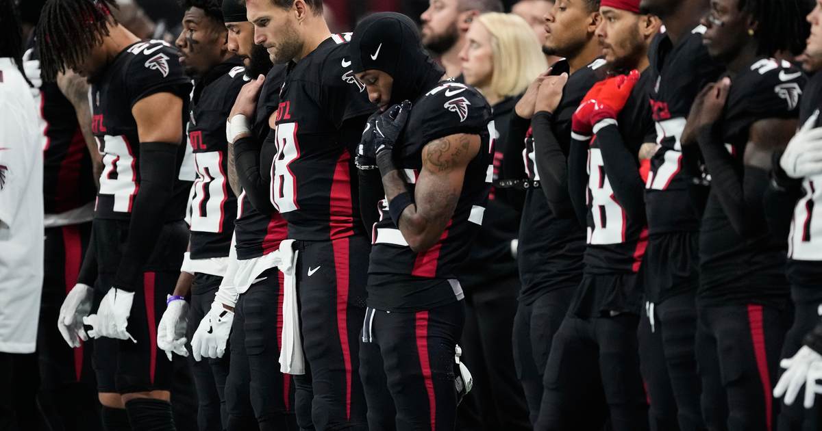 Atlanta Falcons' New Profile Pic Gave Off Nazi Vibes. The Reactions Were Fantastic.