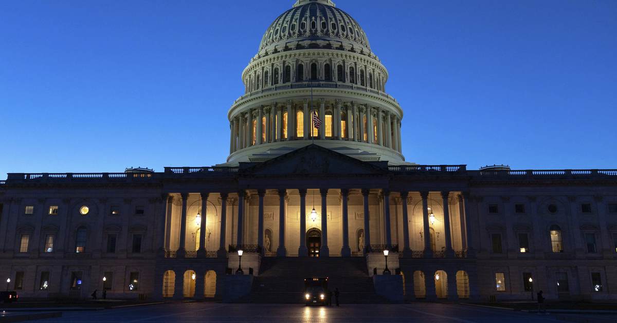 Lawmakers Grappling With Potential Iran Airstrikes