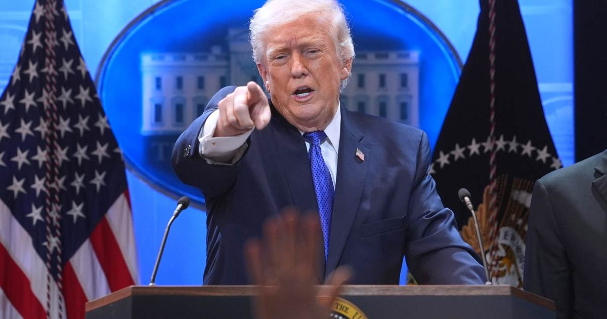 Trump Shuns CNN, Stands Strong on Tariffs in Press Conference