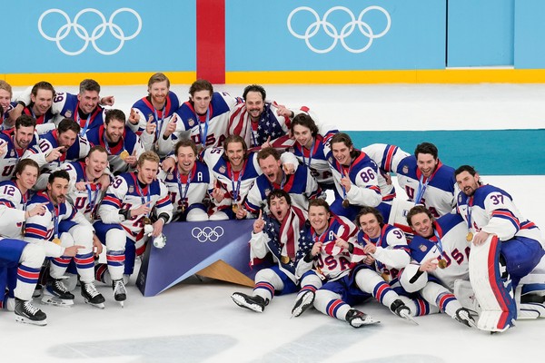 The Reactions to Team USA's Win Over Canada Were Amazing, But This One Was Beyond Absurd