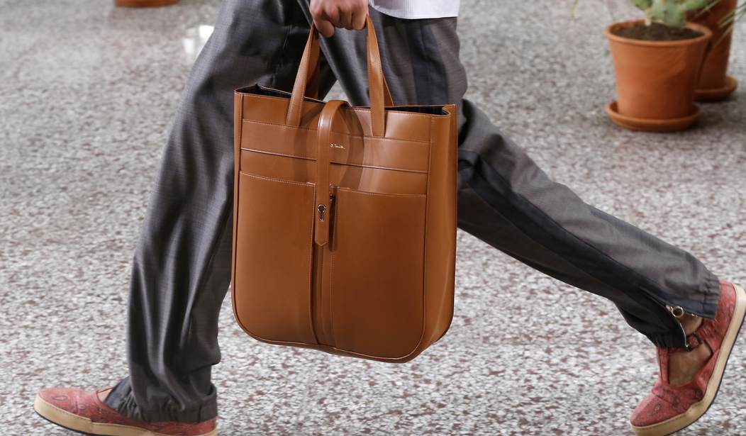 Murses, Metrosexuals and the Self-Obsessed Modern Male