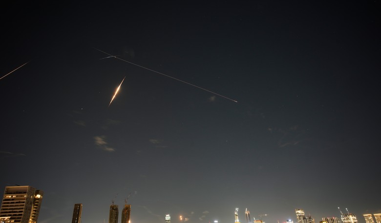 Iran Retaliates Against US Allies in the Gulf Following American Strikes