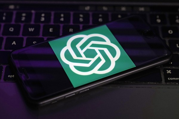 OpenAI Adds Surveillance Ban in Deal With Pentagon 