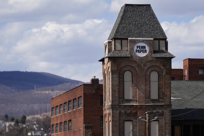 Is This PA Congressional Candidate Already Living the D.C. Insider Lifestyle?